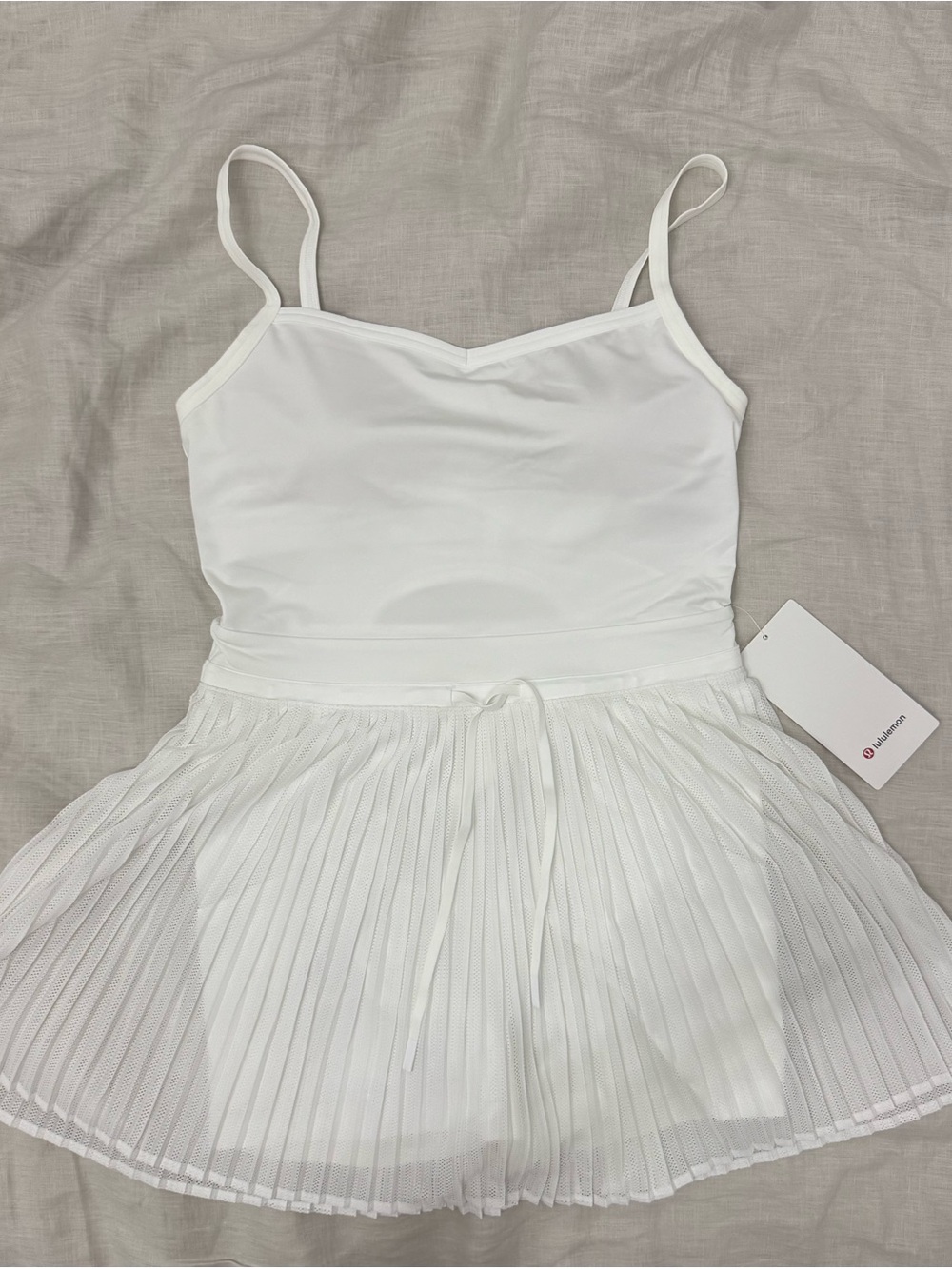 NWT lululemon Ace Advantage Cutout Tennis Dress White/White M LW1GAMS